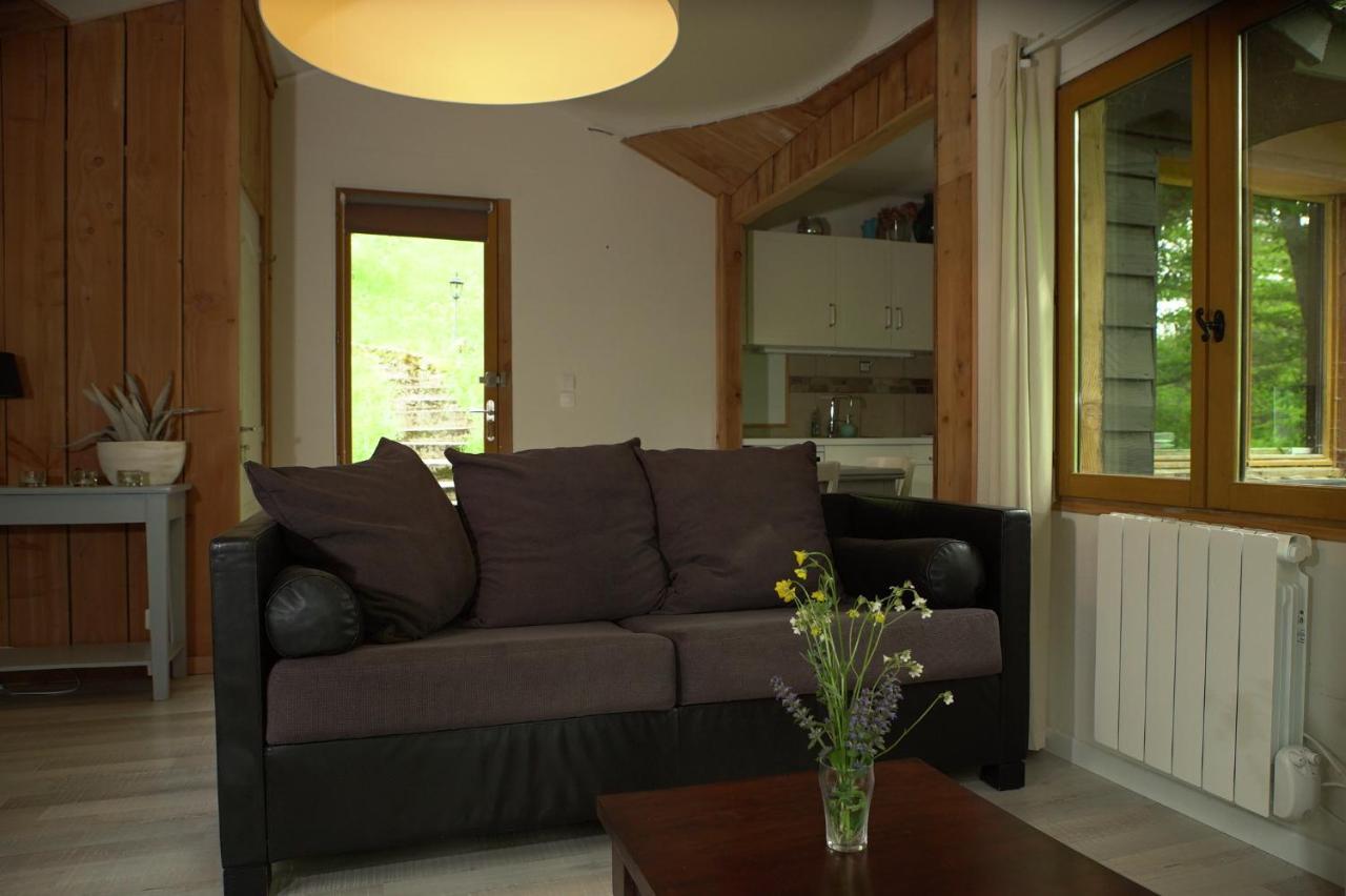Les Grangeonnes, Gites Nature, Piscine, Bain Nordique, Sauna Pour Accueil Familiale Ou De Groupe Saint-Basile Exteriör bild
